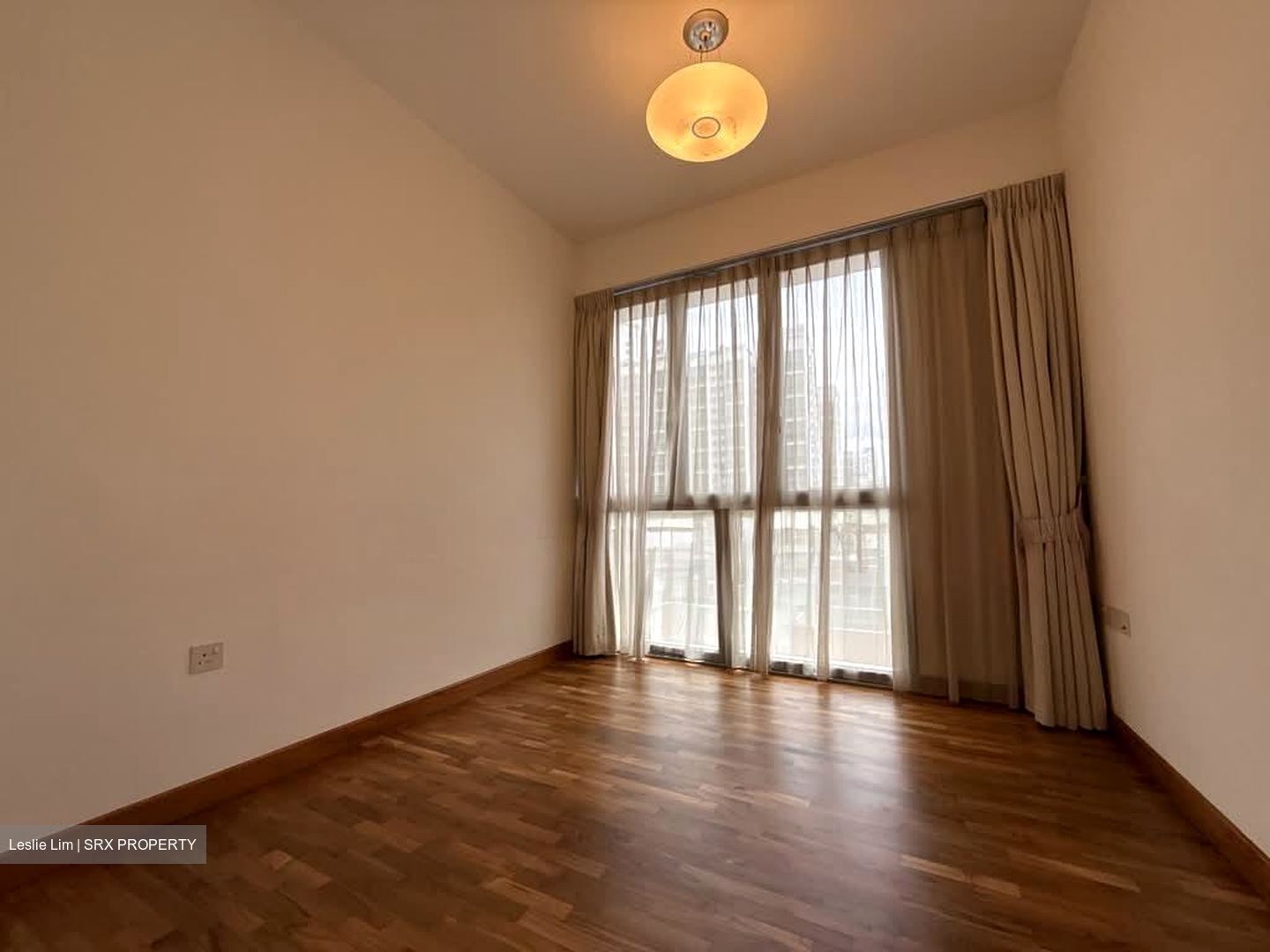 Woodhaven (D25), Condominium #556107481